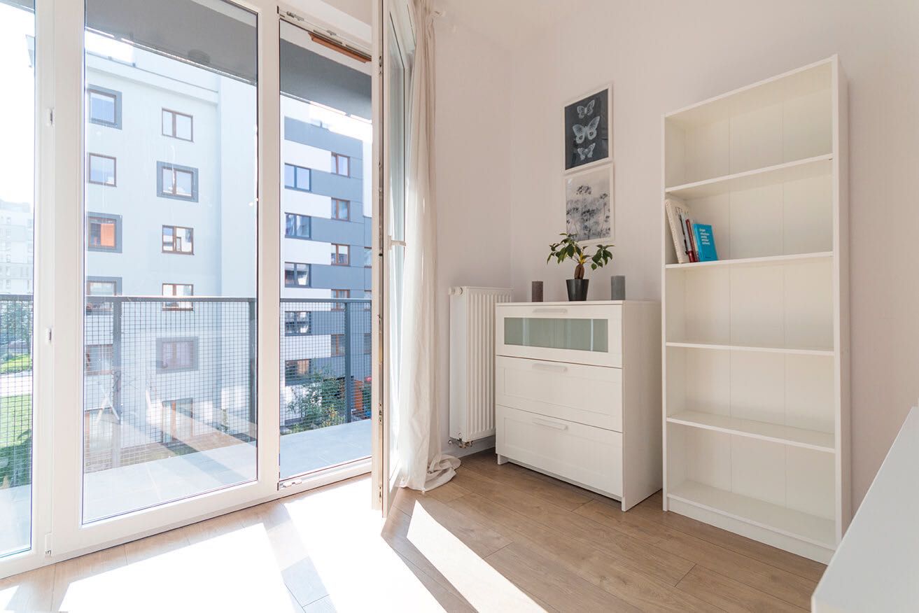 Piękne studio Mokotów BALKON-Cybernetyki 2F- Galeria Mokotów/Chopin