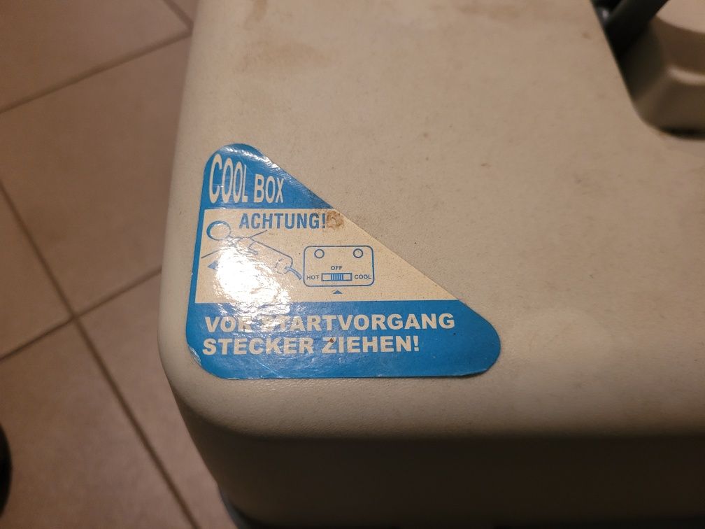 Lodówka samochodowa Car Cool SC743
