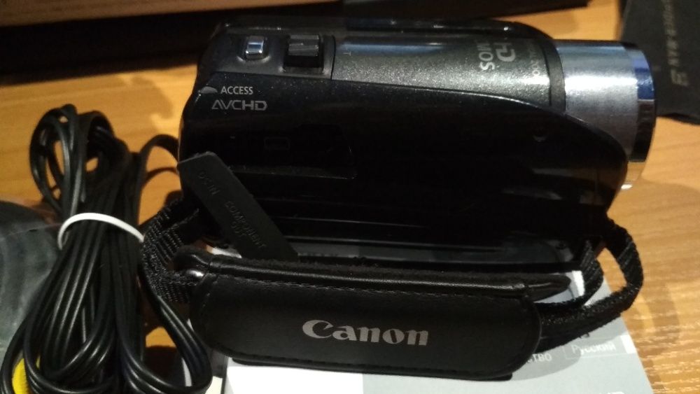 Canon LEGRIA HF r26