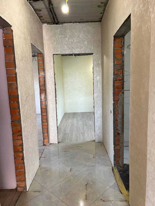 Будинок новий. Ремонт. 200м2. Нові Безрадичи/Обухівський р-н. 12 соток