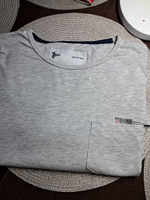 T-shirt męski firma diverse