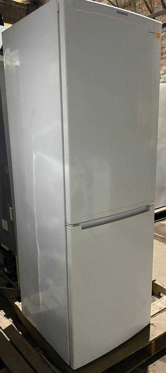Холодильник двокамерний  Siemens KG33VV33-06 ( 170 см) з Німеччини