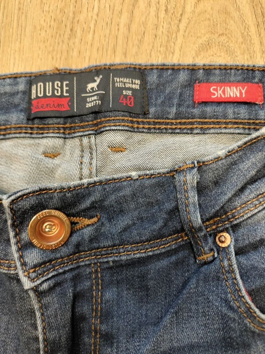 Жіночі джинси 46 розмір