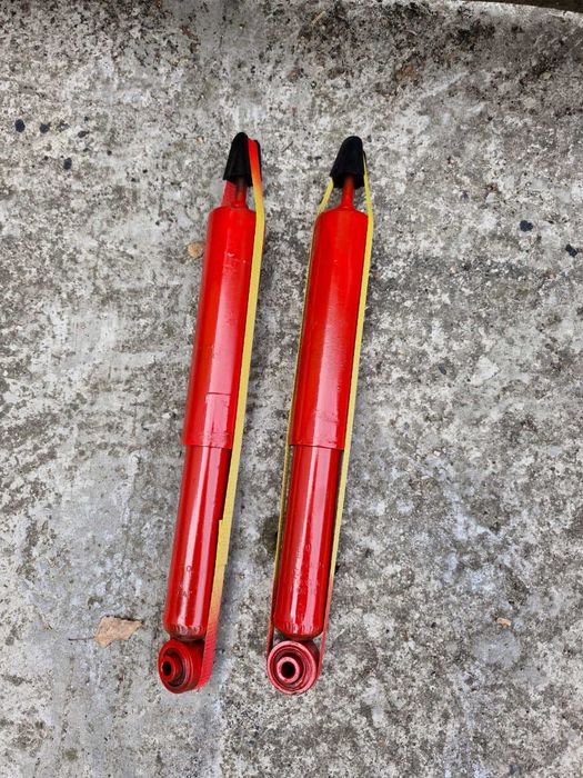 Амортизаторы,Пружыны зад. Opel Corsa Tigra Цена за Все что на фото