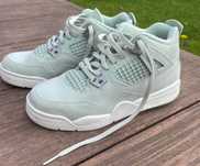 Buty Nike Jordan 4 - rozmiar EU 35