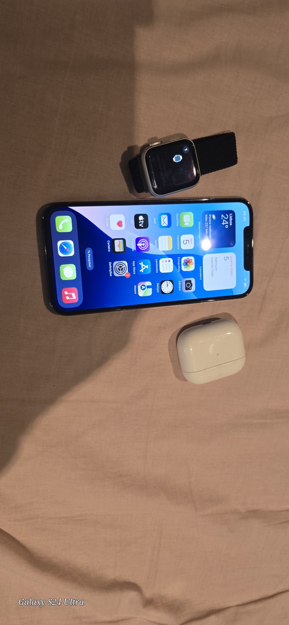 Iphone ai pods apple watch