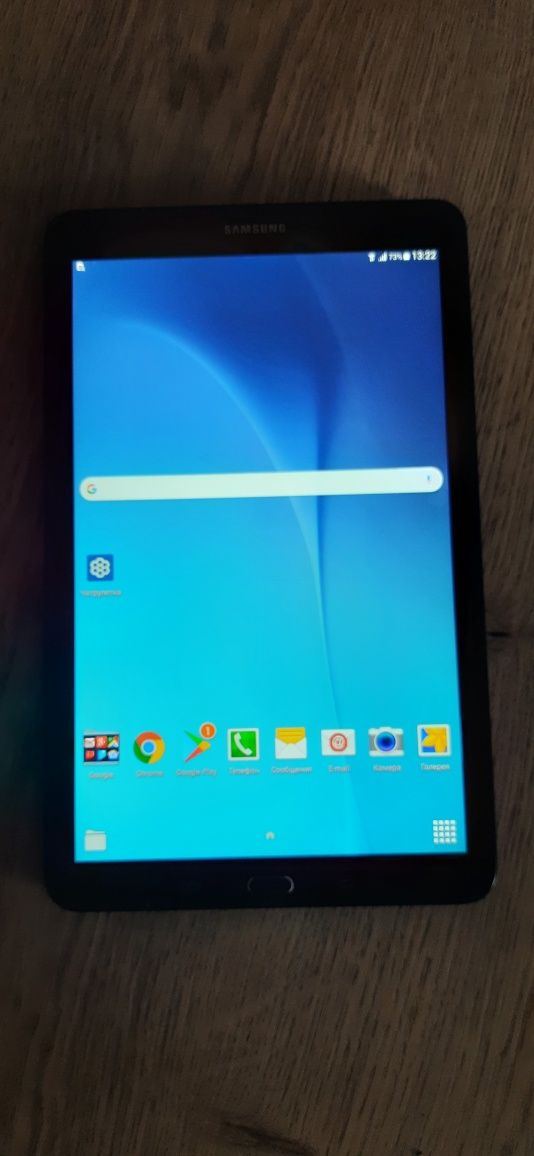 Планшет Samsung Galaxy Tab E