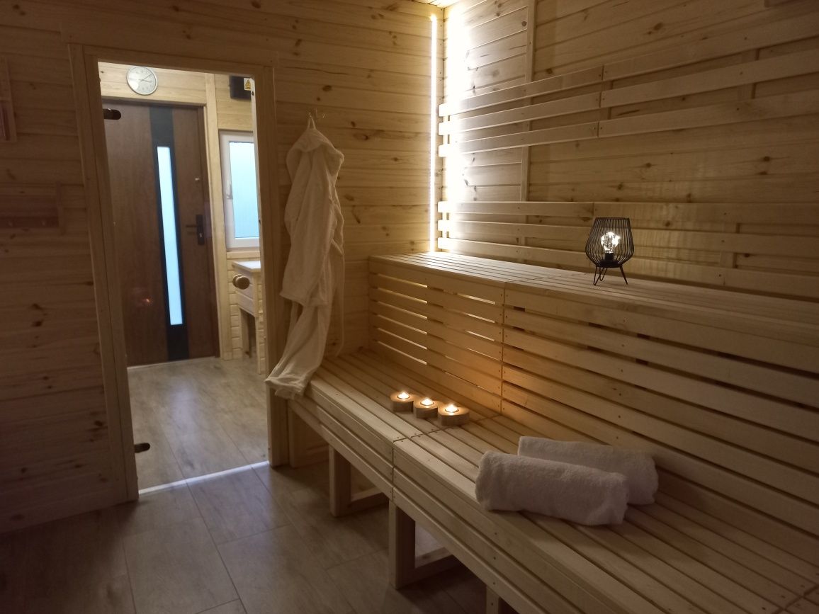 Sauna ,  Jakuzzi , noclegi  przy Suntago, Wręcza