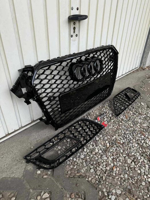 Grill, atrapa plaster miodu Audi a4 b8 polift (12-15)