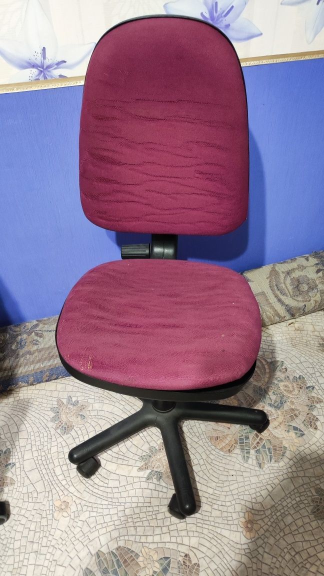 Комп'ютерне крісло офісне крісло компьютерное кресло