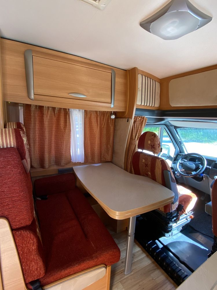 Autocaravana Ford Transit