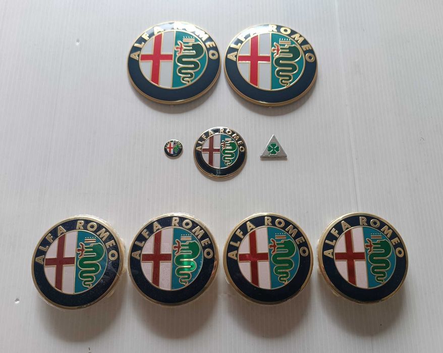 Alfa Romeo - Conjunto kit 9 símbolos/emblemas New Design