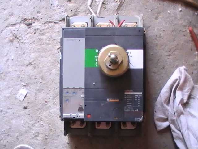 Wyłącznik Merlin Gerin NS1000N Compact, typ NS, 3P, 1000A
