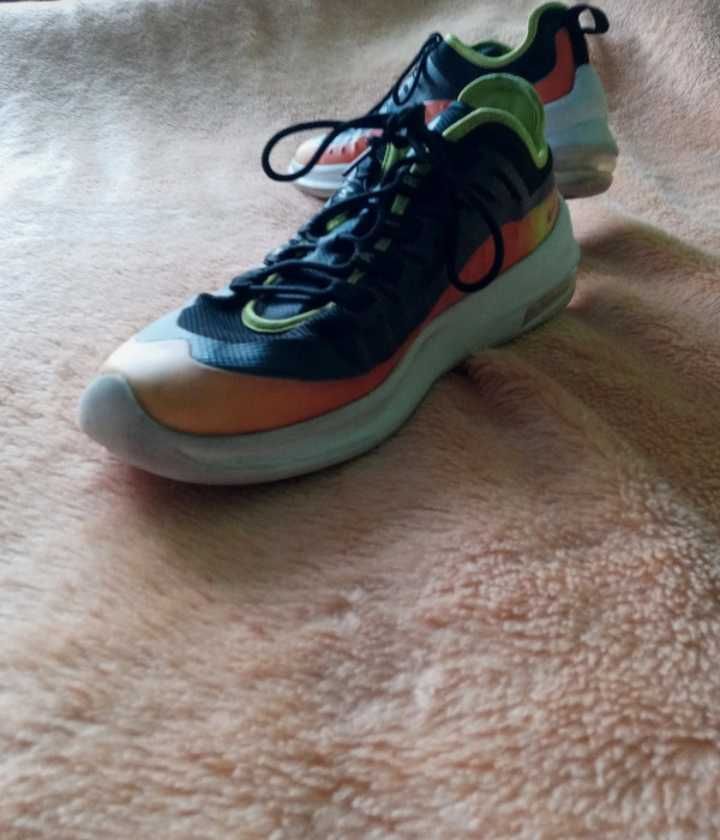 Nike Air Max Axis Prem