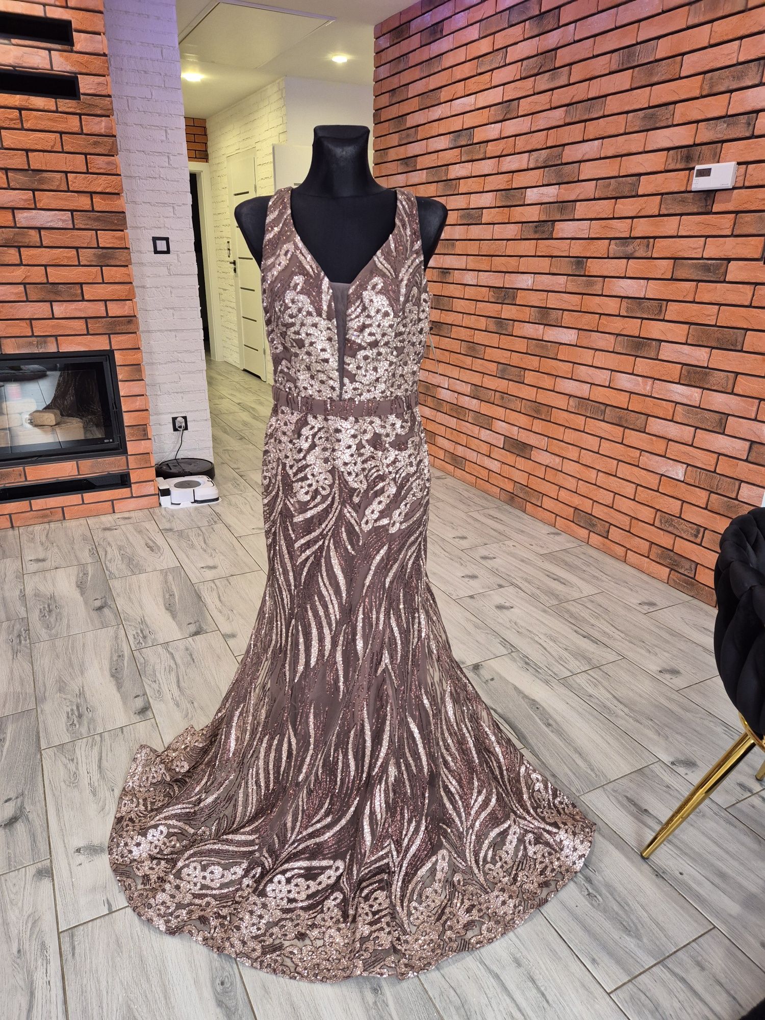 Wieczorowa sukienka maxi XL/XXL