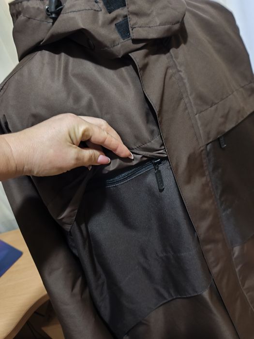 Куртка чоловіча водонепроникна та вітрозахисна коричнева XL