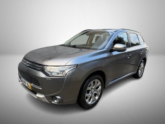 Mitsubishi Outlander 2.0 PHEV Intense Navi