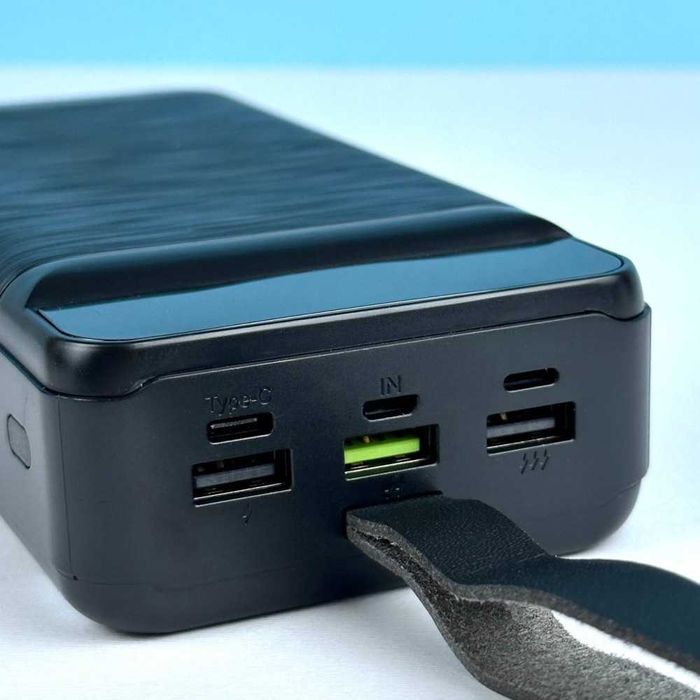 Power Bank Mustang PD20+QC3.0 3USB (40000mAh Реальна ємність )