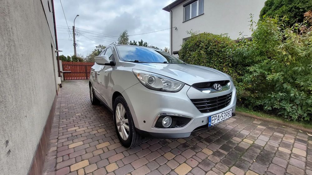 Hyundai ix35 2.0i 163KM Klimatronik Nawigacja Skóra Szyberdach Z_Niemiec_Zarejestro