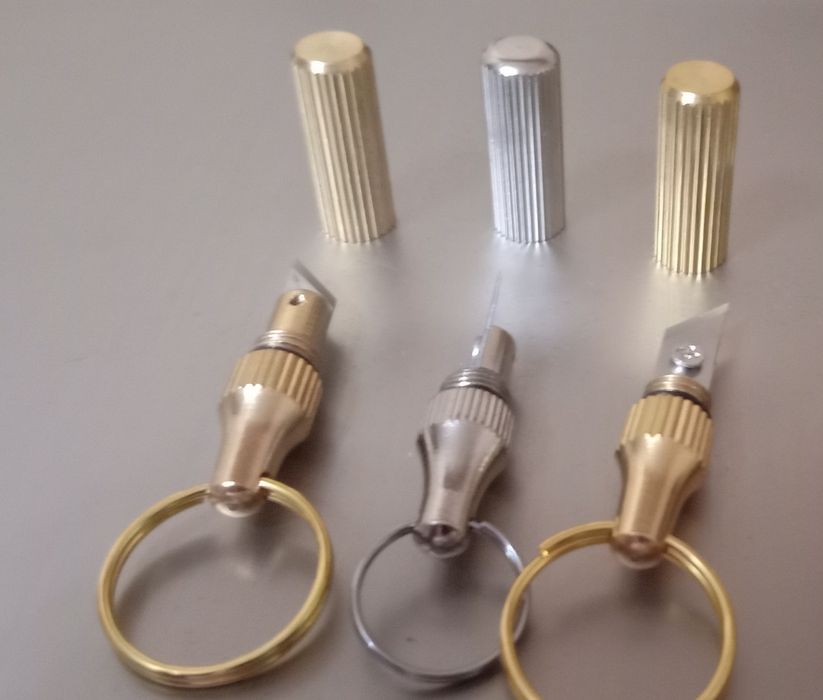 Мини нож .для вскрытия посылок. Коробок