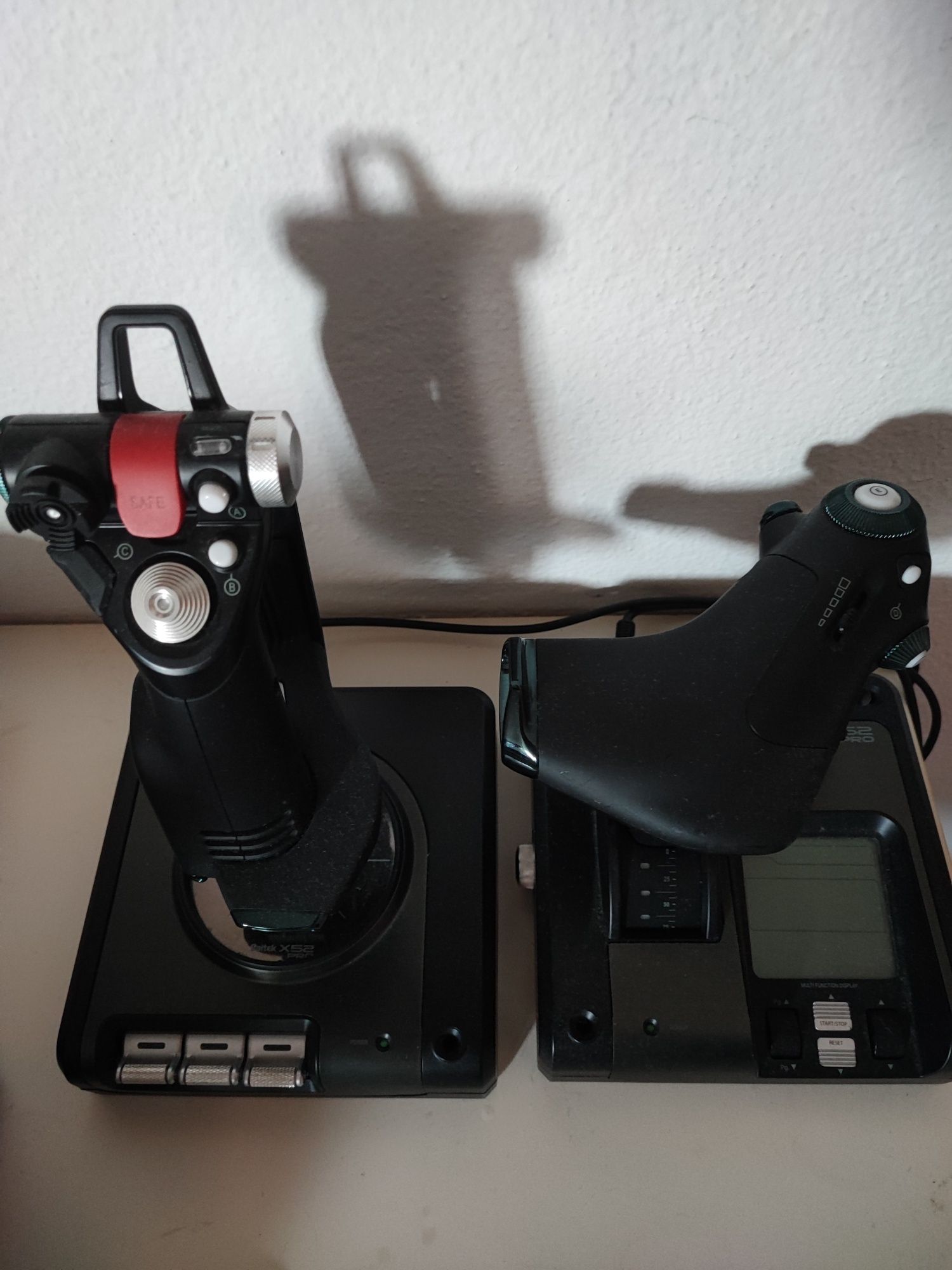 Joystick Saitek x52 pro