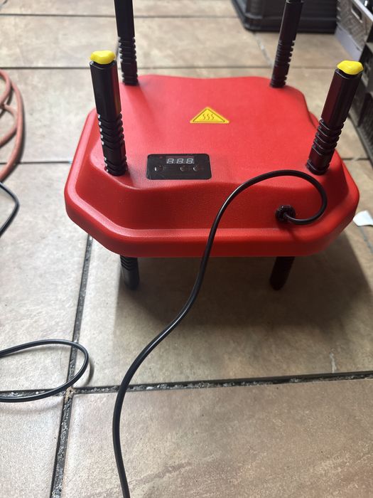 Sztuczna kwoka wychowu piskląt