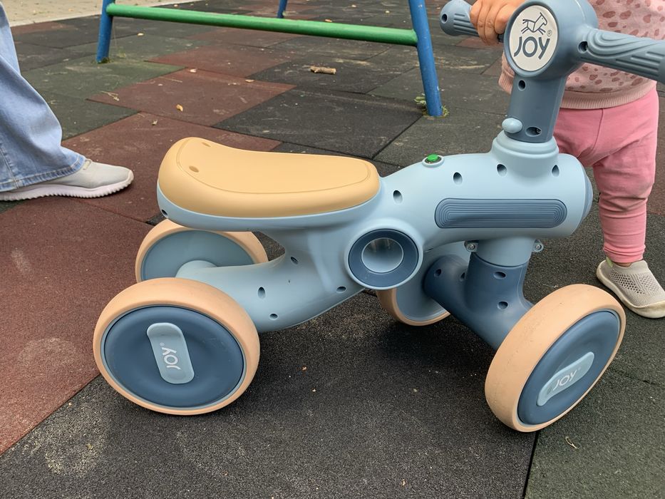 Велосипед біговел велобвг joy Толокар ходунки chicco 2в