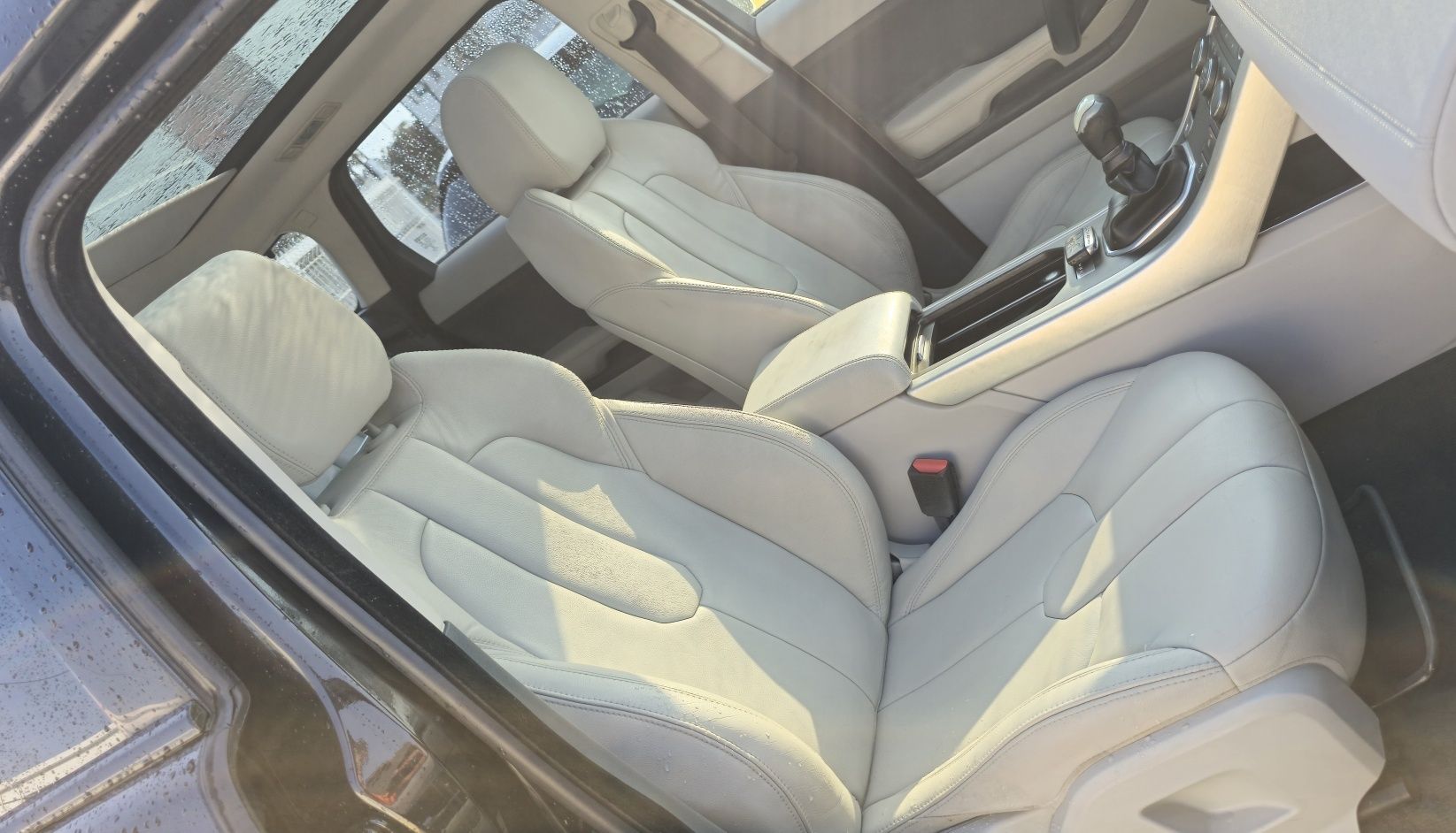 Range rover evoque 2.2 d4d  fazemos financiamento