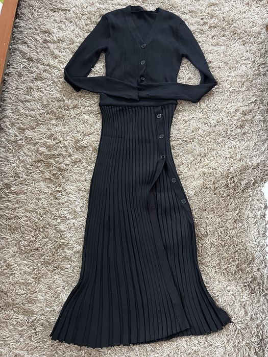 Продам всі речі однією посилкою за 3000 грн