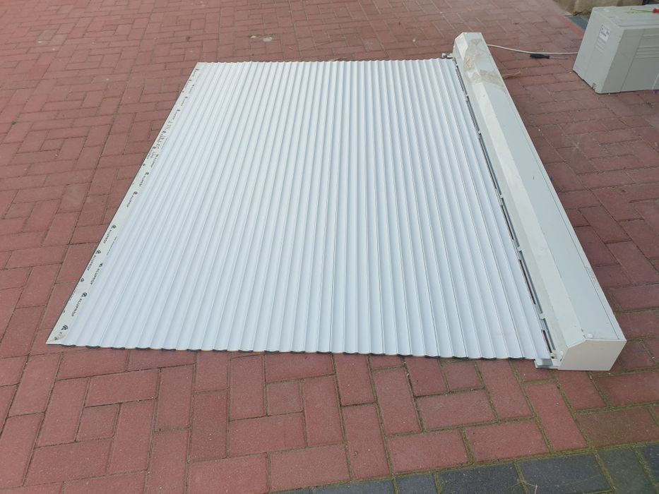 Roleta 204x150cm zewnętrzna elektryczna