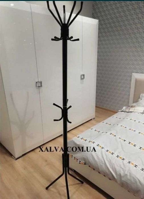 Вешалка напольная-стойка 180 см черная,белая вішалки Floor
