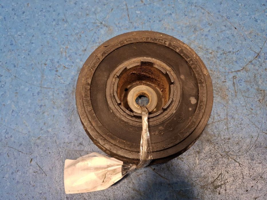 BMW E46 2.0D 320D  KOŁO PASOWE