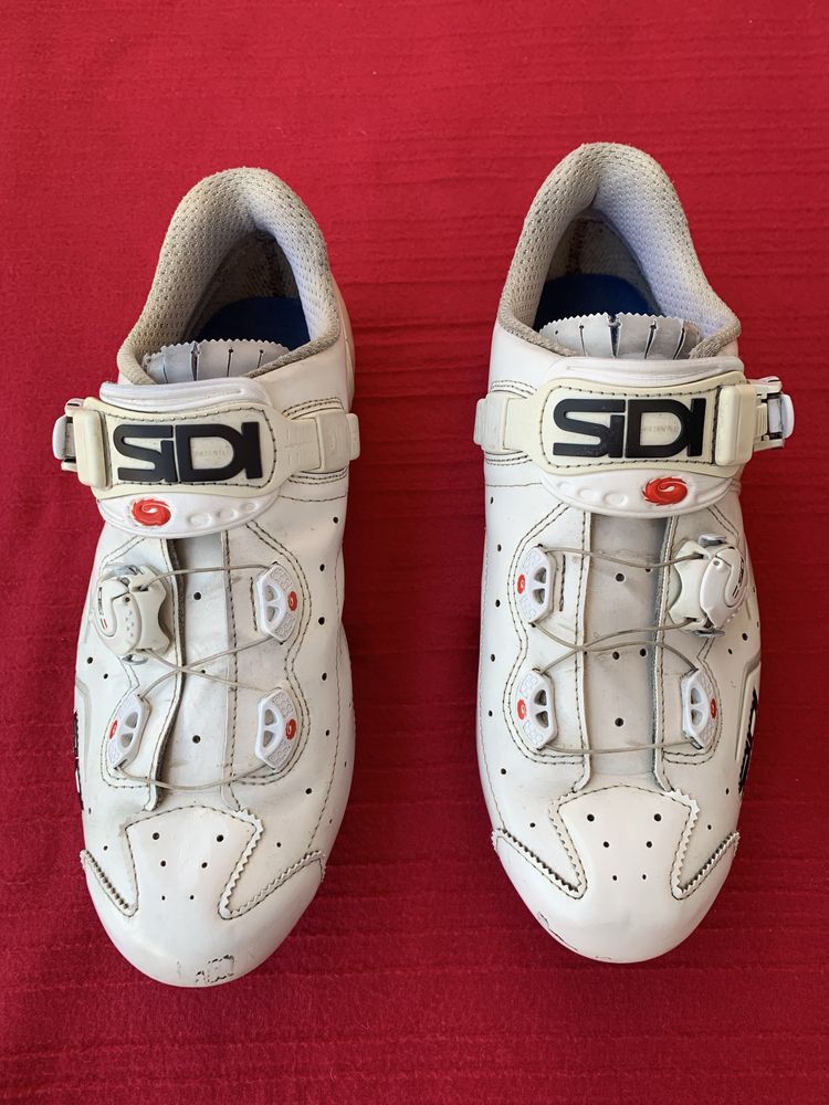 Sapatos de estrada SIDI 42 com sola em carbono