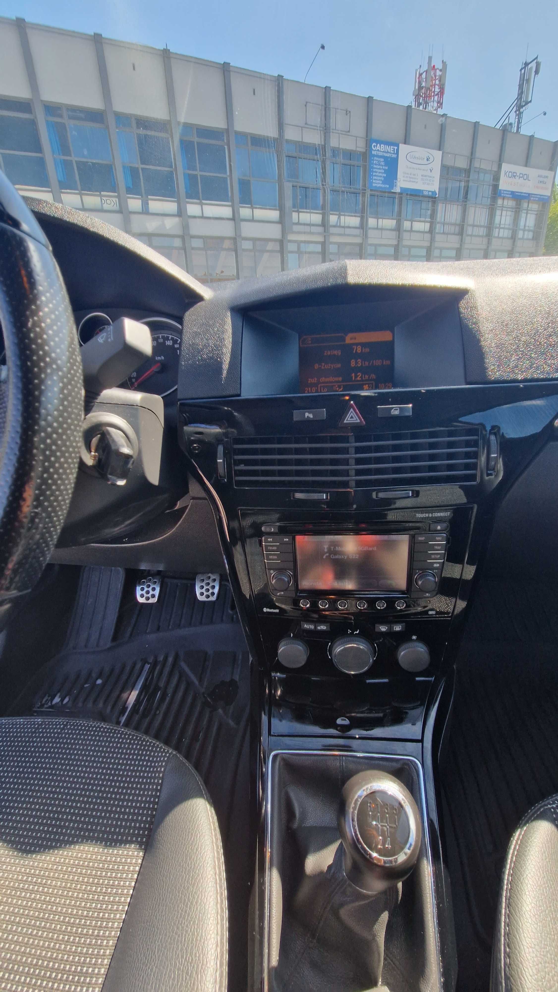 Opel Astra H GTC 1.4 benzyna • Xenony  • Klima • Bluetooth