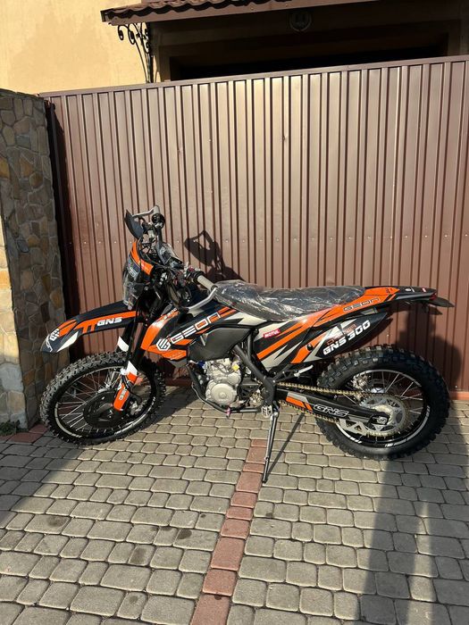 Мотоцикл Geon Dakar GNC 300