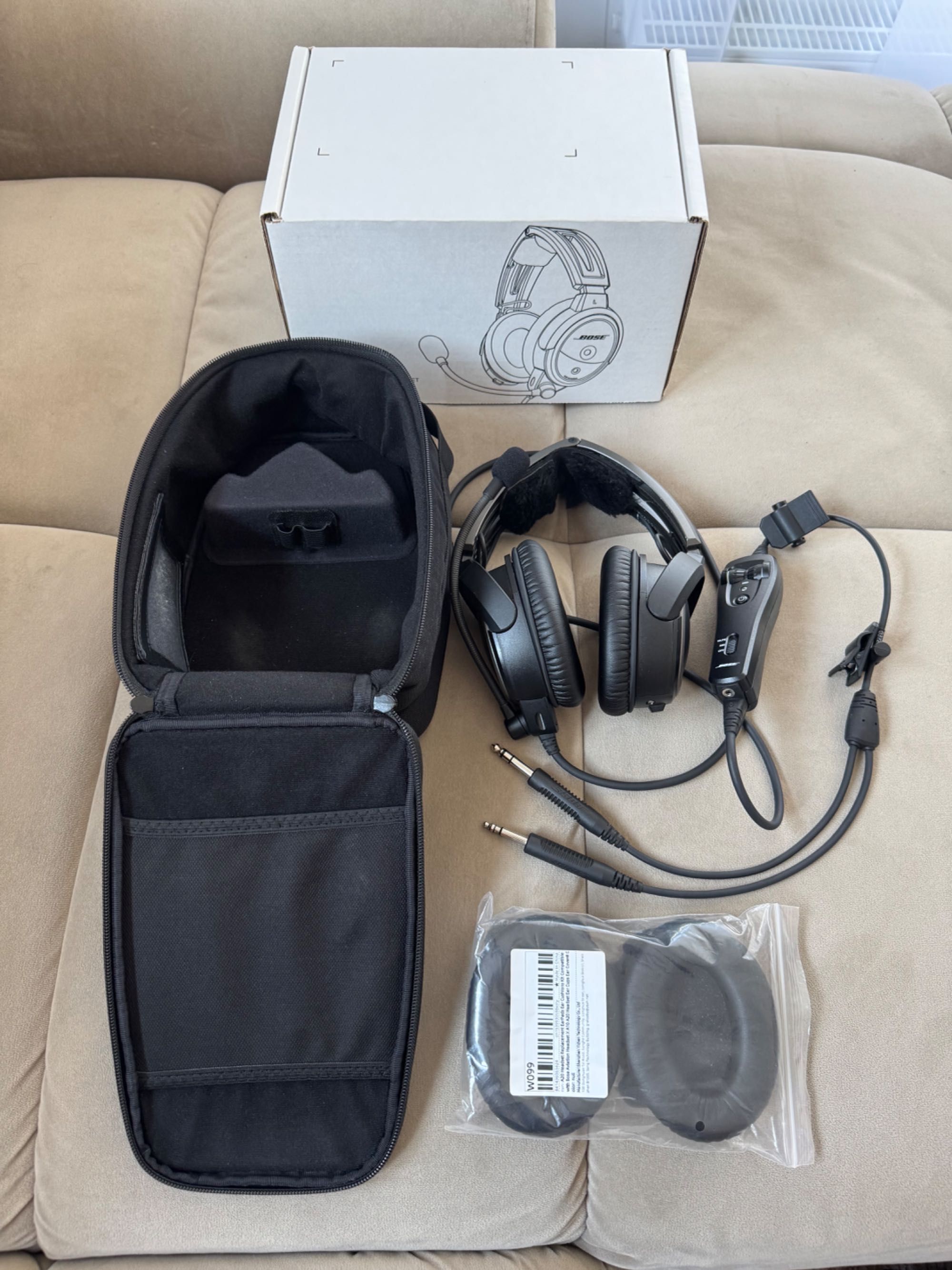 Bose A20 dual plug