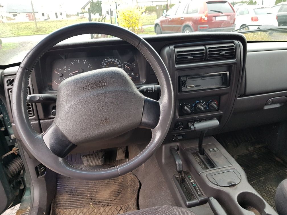 Jeep cherokee xj 4.0 benzyna gaz  bdb stan