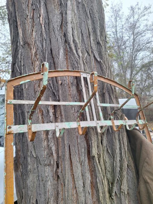 Stary wieszak na płaszcze kurtki art deco