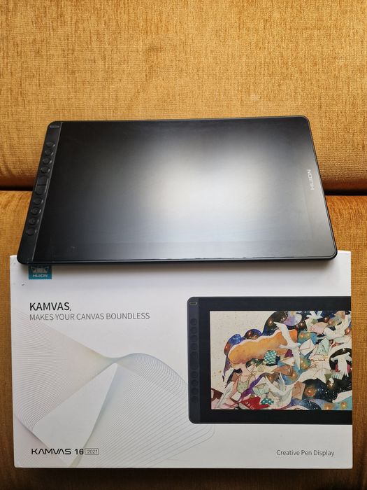 Tablet graficzny huion kamvas 16 2021