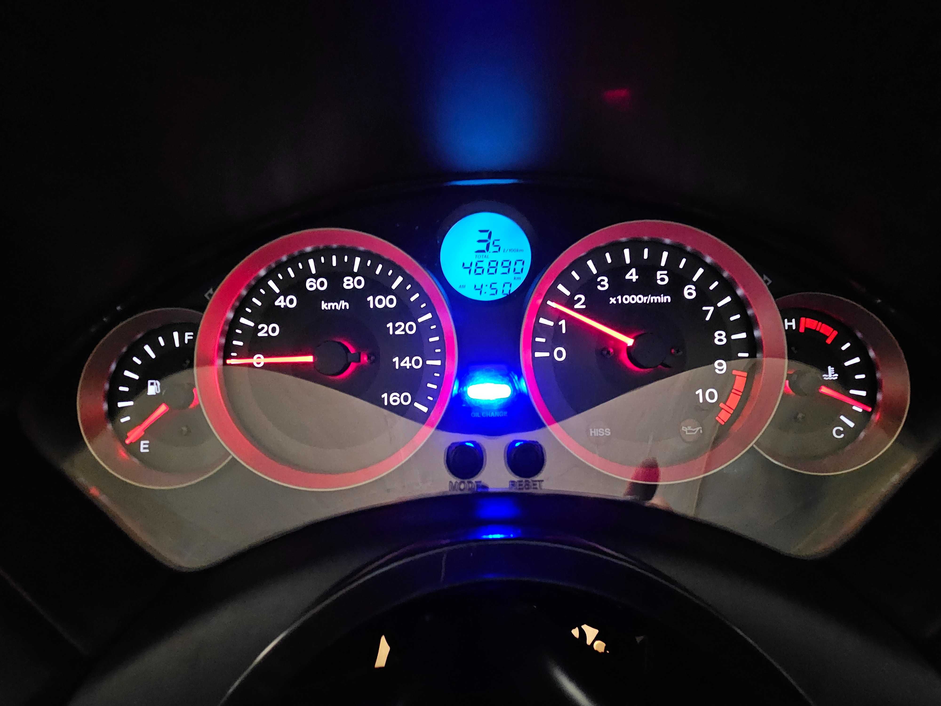 Honda Forza 300 com livro de revisões, de garagem
