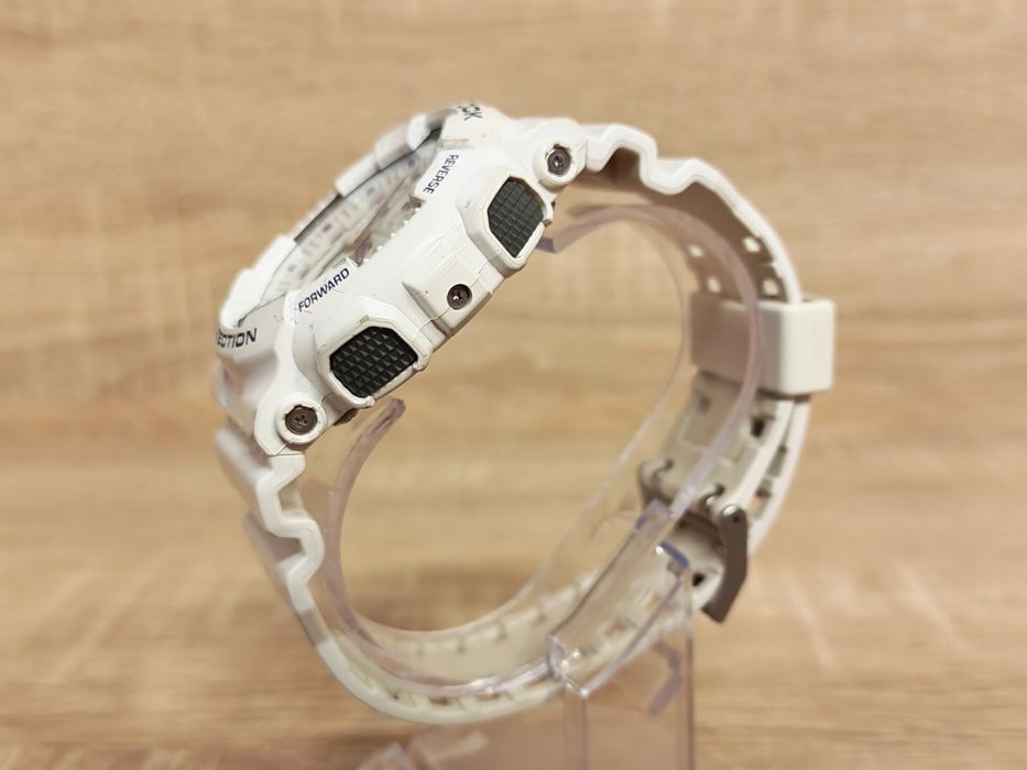 Zegarek g-shock ga100a biały sportowy męski analogowo cyfrowy