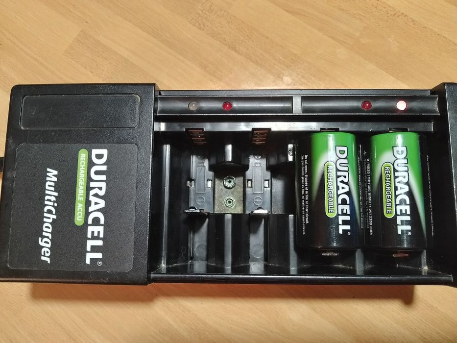 Зарядка DURACELL б-у ААА-АА- D-C Крона