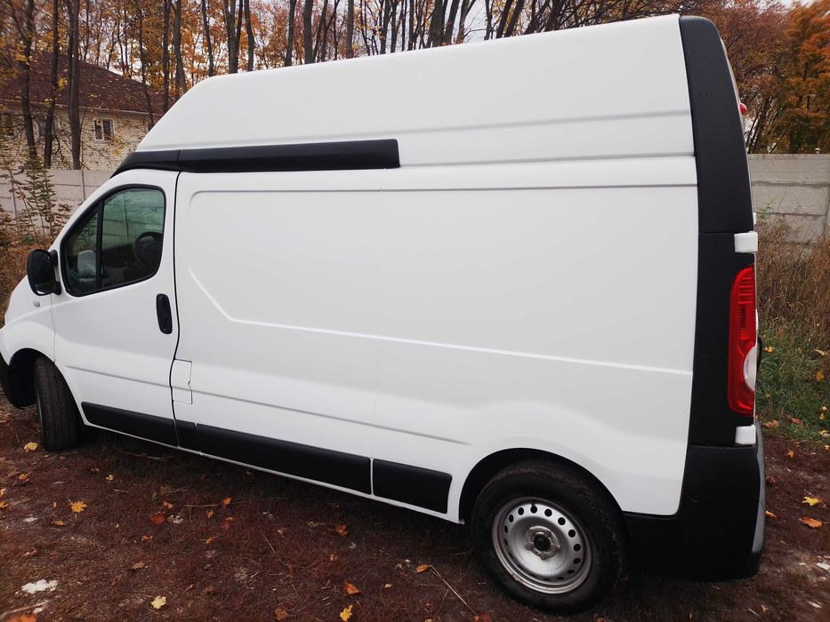 Renault Trafic 2.0, 2010 року