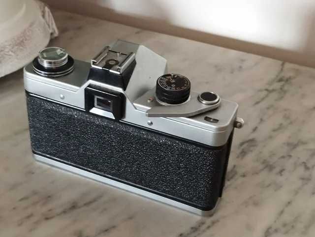 Máquina Fotográfica Praktica L