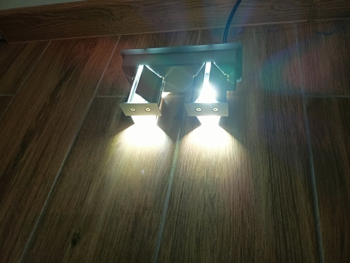 Lampa ścienna LED