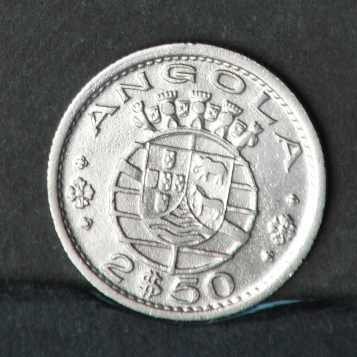 Angola 2,5 escudos 1953 - olx X10346