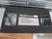 Szczęki II oraz Tajemniczy ogród kaseta vhs