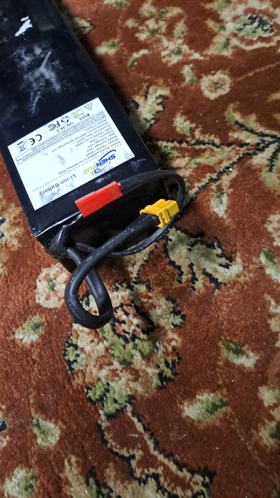 Bateria hulajnogi motus Scotty 10 bardzo dobry stan 2021