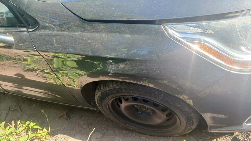 Дверь двери крышка багажника ситроен ц4 CITROEN c4 B7