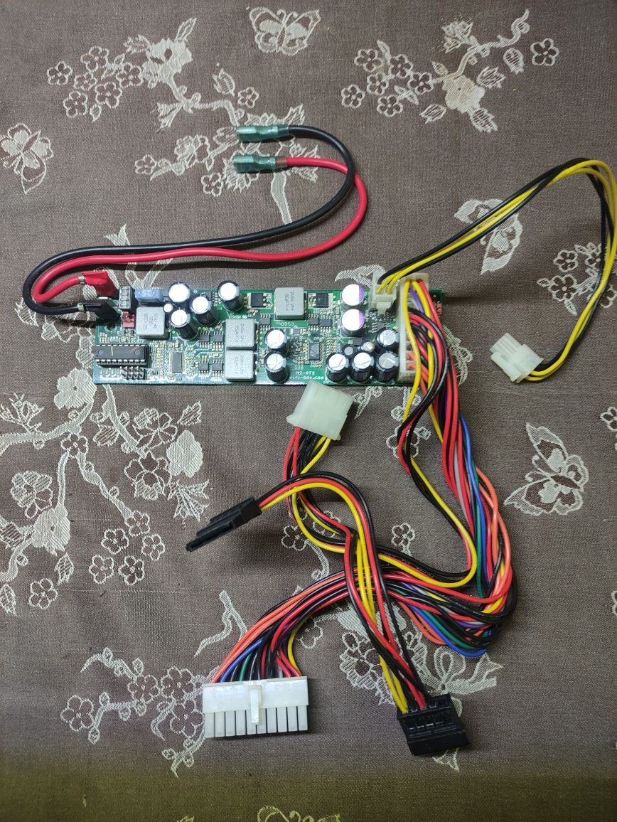 Блок питаня для car pc M2-ATX mini.